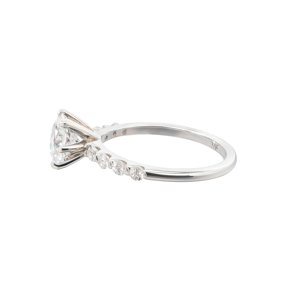EngagementRingwithSolitaireDiamond