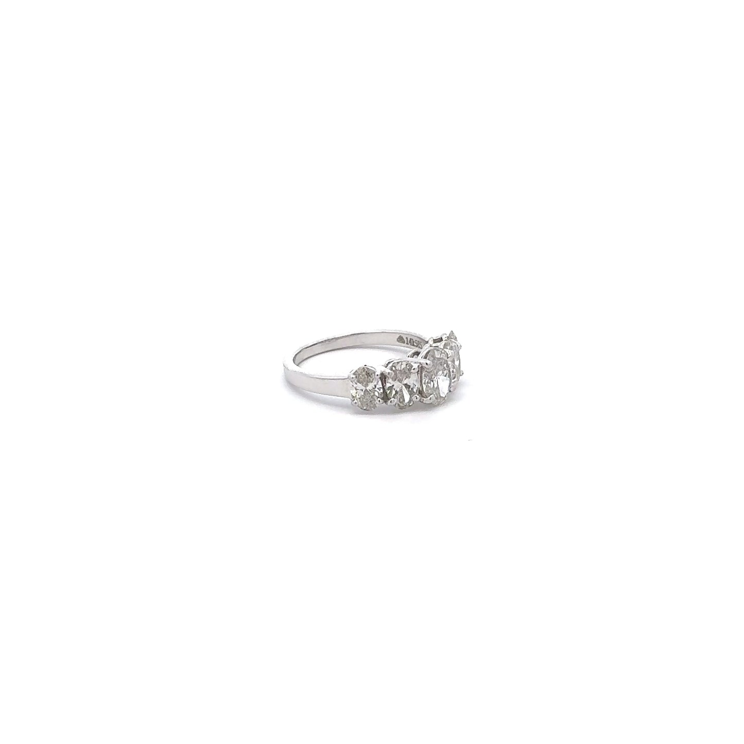LGD Oval Brilliant Ring In 14K GOLD