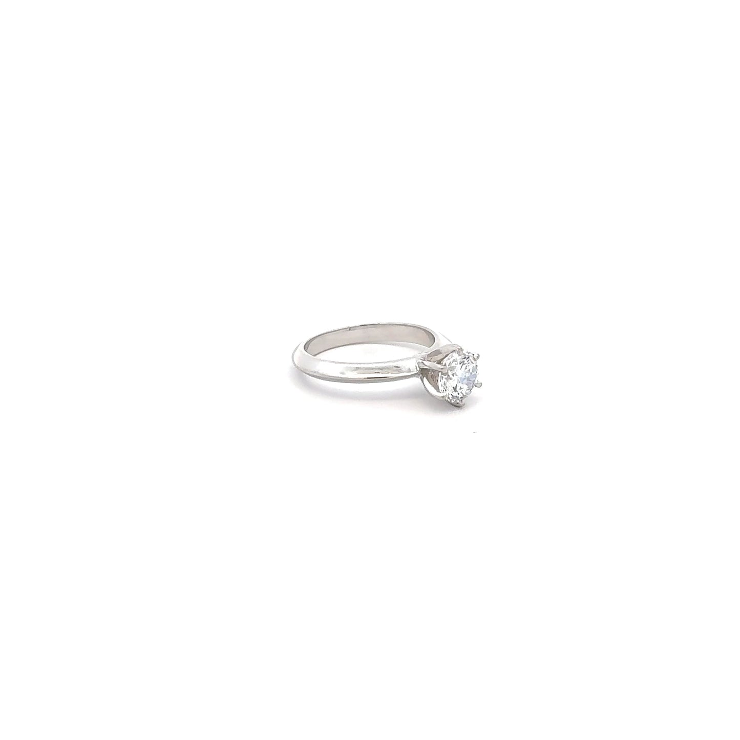 LGD Round Brilliant Solitaire Ring In 14K GOLD