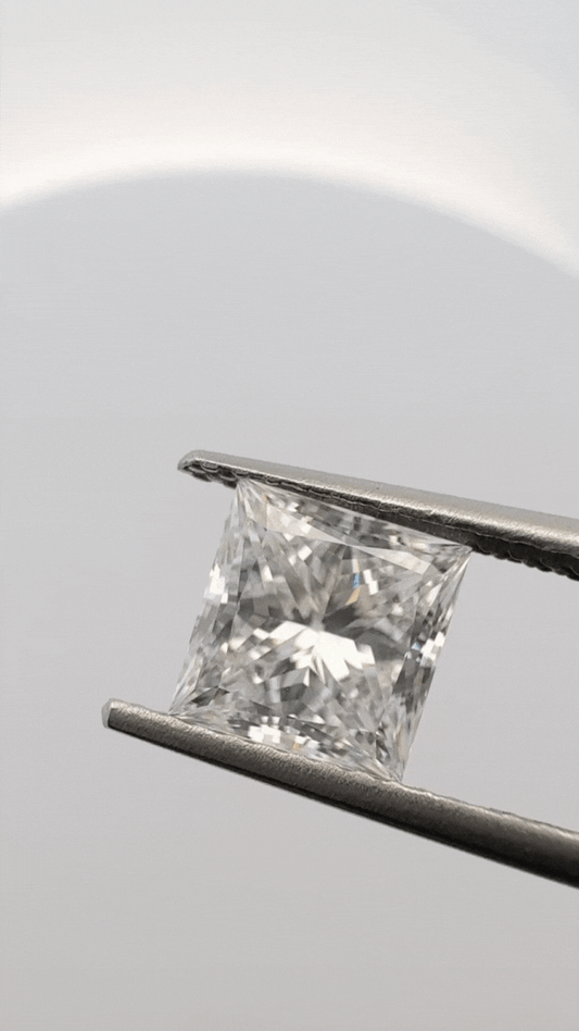 IGI Certified 3.45ct - 3.50ct Princess Lab Grown Diamond - E Color, VS 1 Clarity