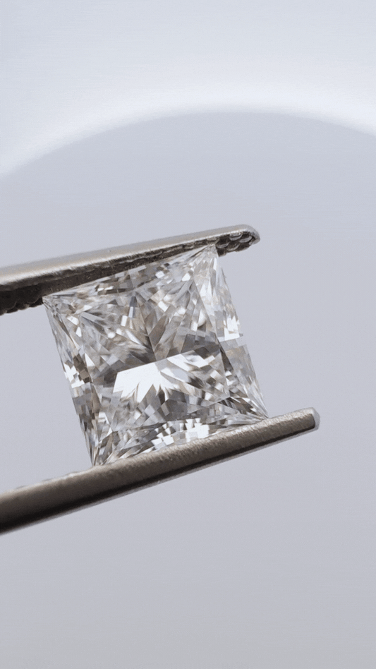IGI Certified 3.70ct - 3.75ct Princess Lab Grown Diamond - E Color, VS 1 Clarity