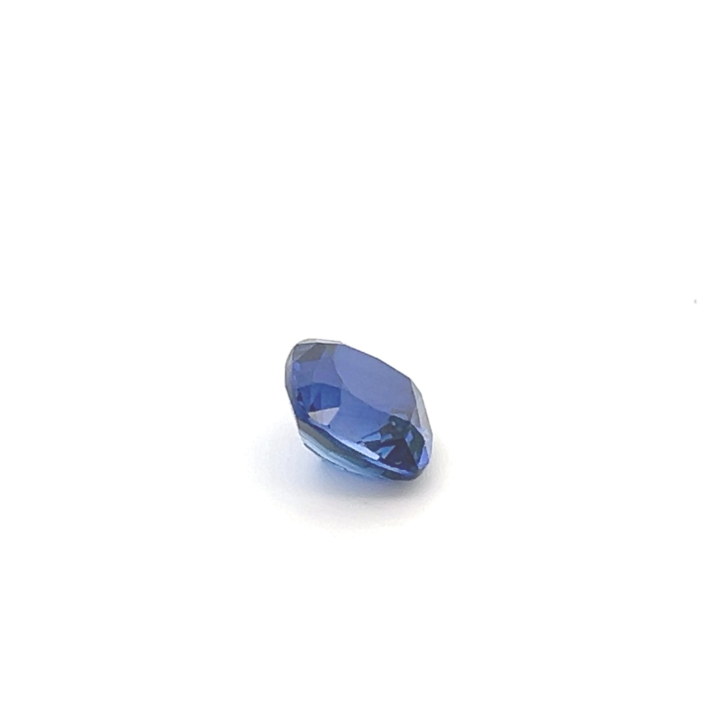 3.20ct Cushion Blue Lab Grown Sapphire For Pendants