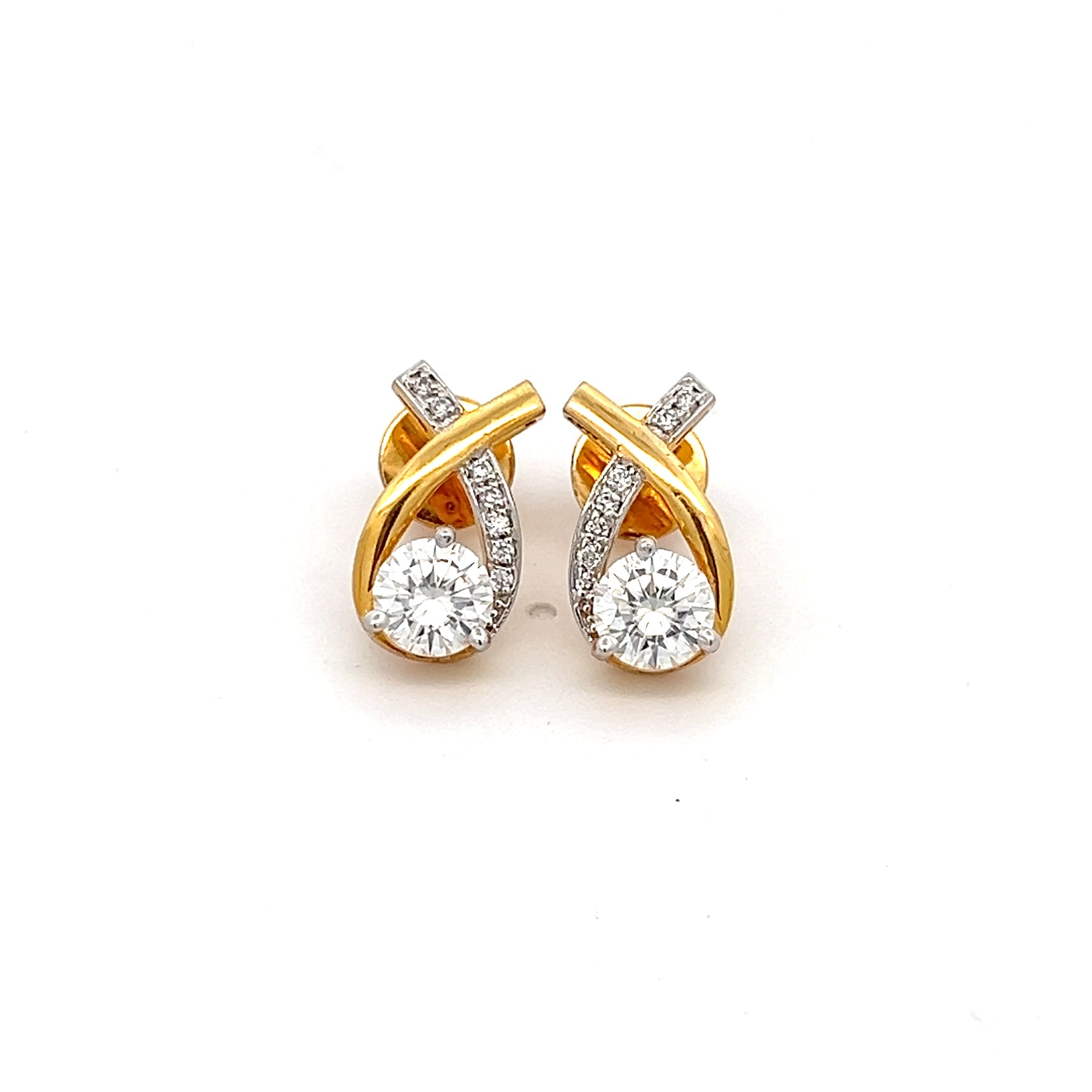 Cross knot Ear Stud is 2.00ct in Round Shape Brilliant 14k Gold With Lab Grown Moissanite