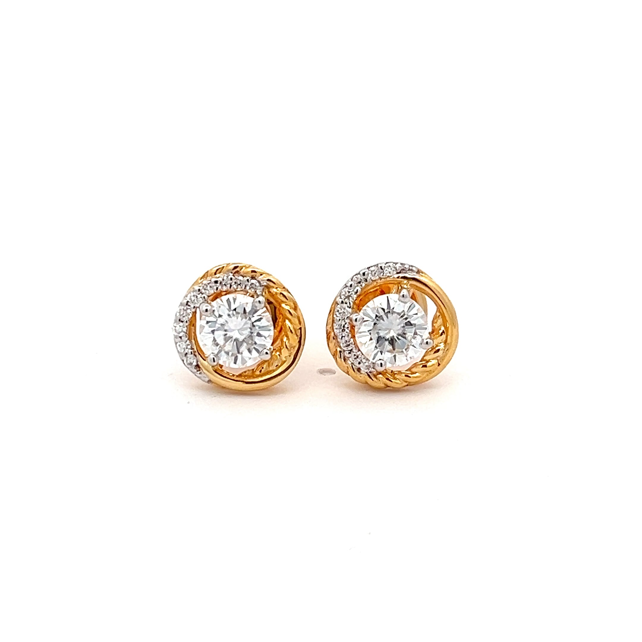 Shimmering Spiral Ear Stud 2.25ct In Round Shape Brilliante 14k Gold With Lab Grown Moissanite
