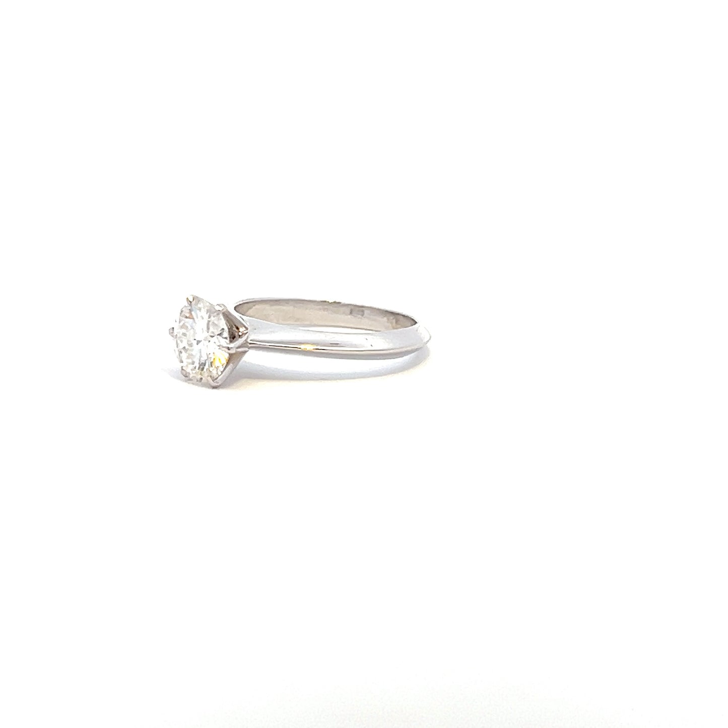 Dainty Dazzle is 1.00ct Round Shape Ring in 14K Gold with Diamos Lab Grown Moissanite