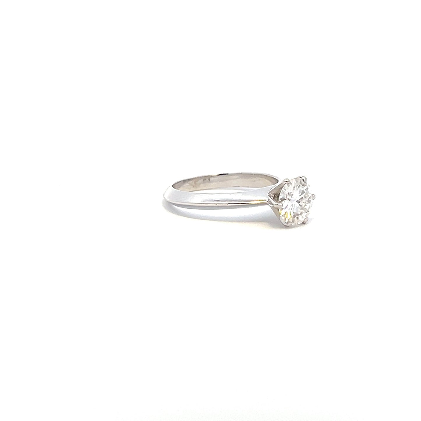 Dainty Dazzle is 1.00ct Round Shape Ring in 14K Gold with Diamos Lab Grown Moissanite