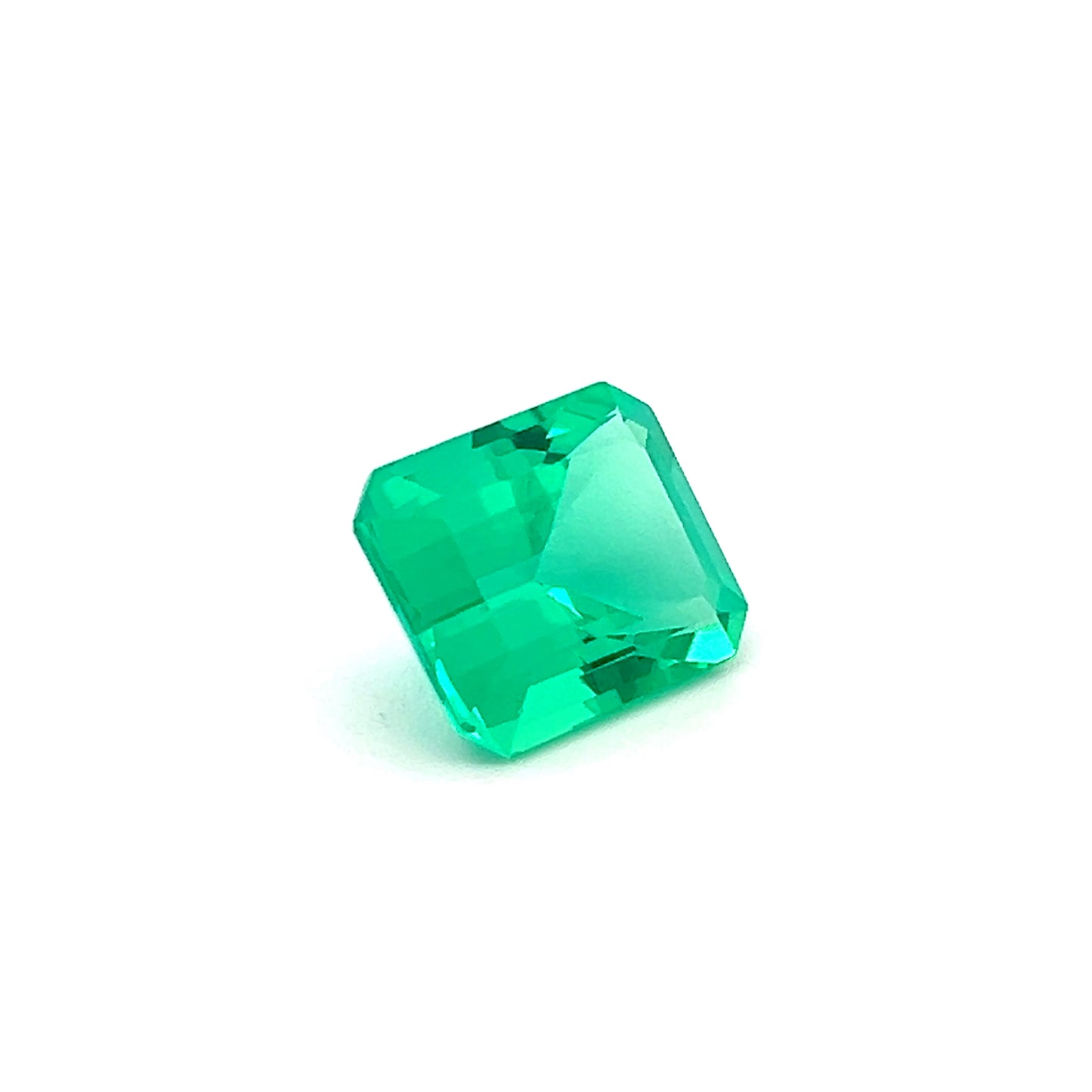 Lab Grown Emerald 5.66Ct Octagon