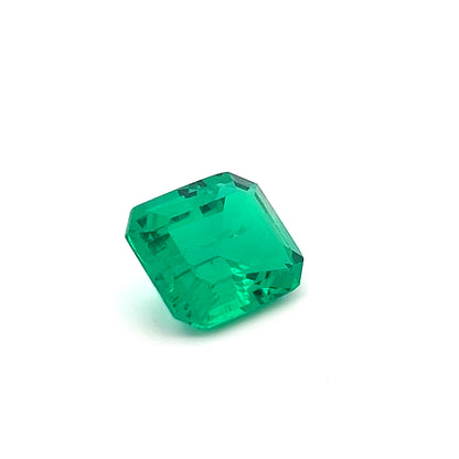 Octagon 6.66 Ct Emerald Panna