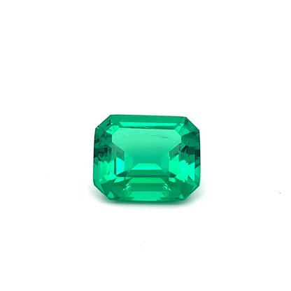 Octagon 6.77 Ct Emerald Panna