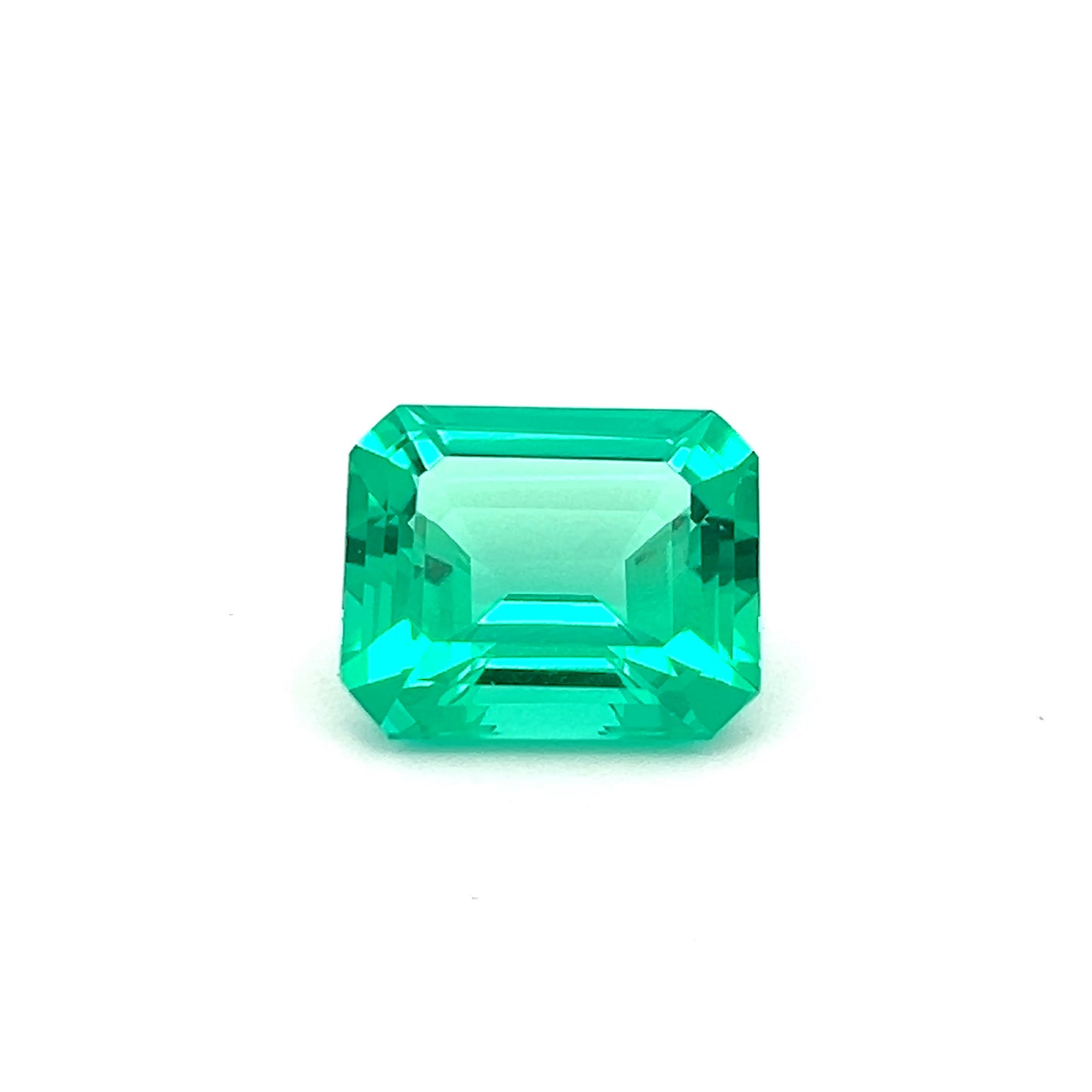 Octagon 6.95 Ct Emerald Panna