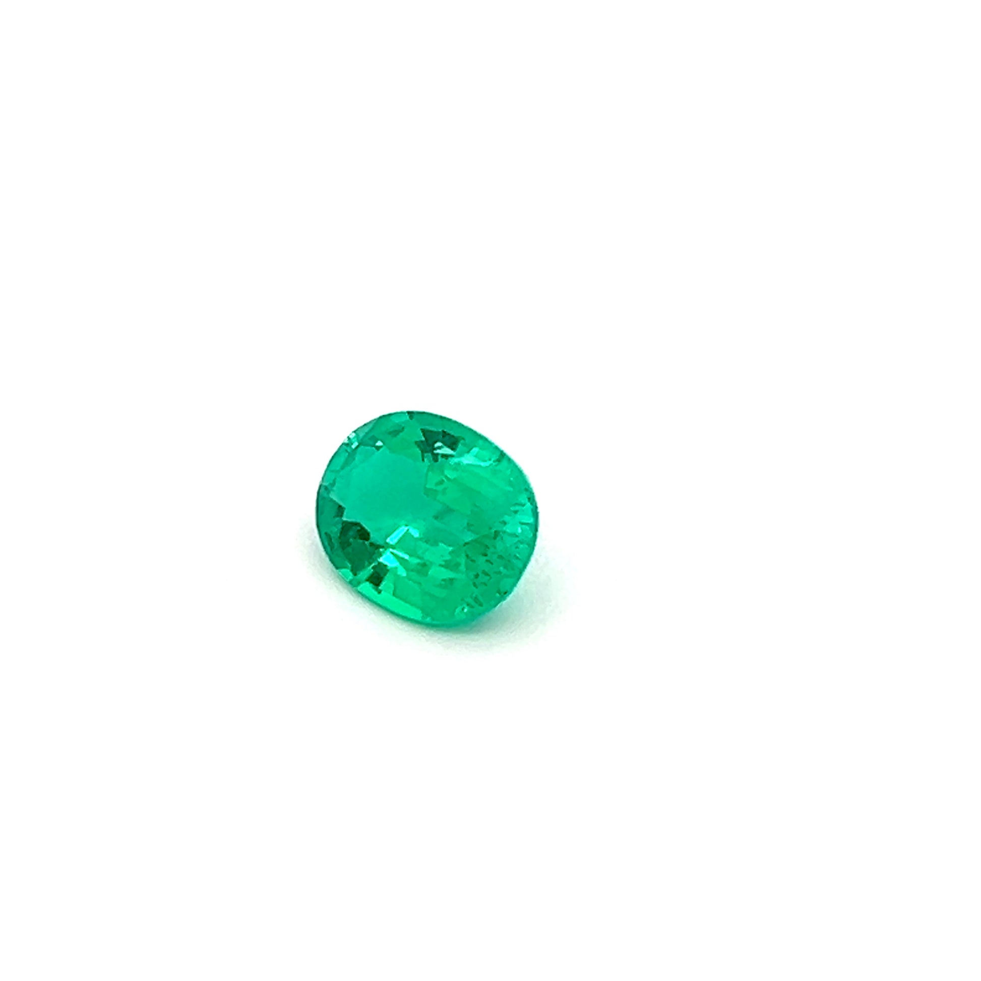 1.74 Carats Oval Colombian  Emerald 
