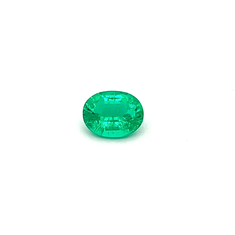 1.8 Carats Oval Colombian  Emerald 