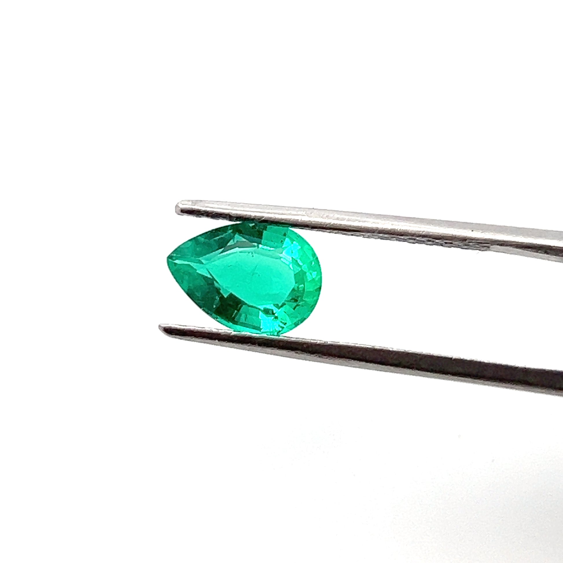 1.40Carats Pear Lab Grown Colombian Emerald