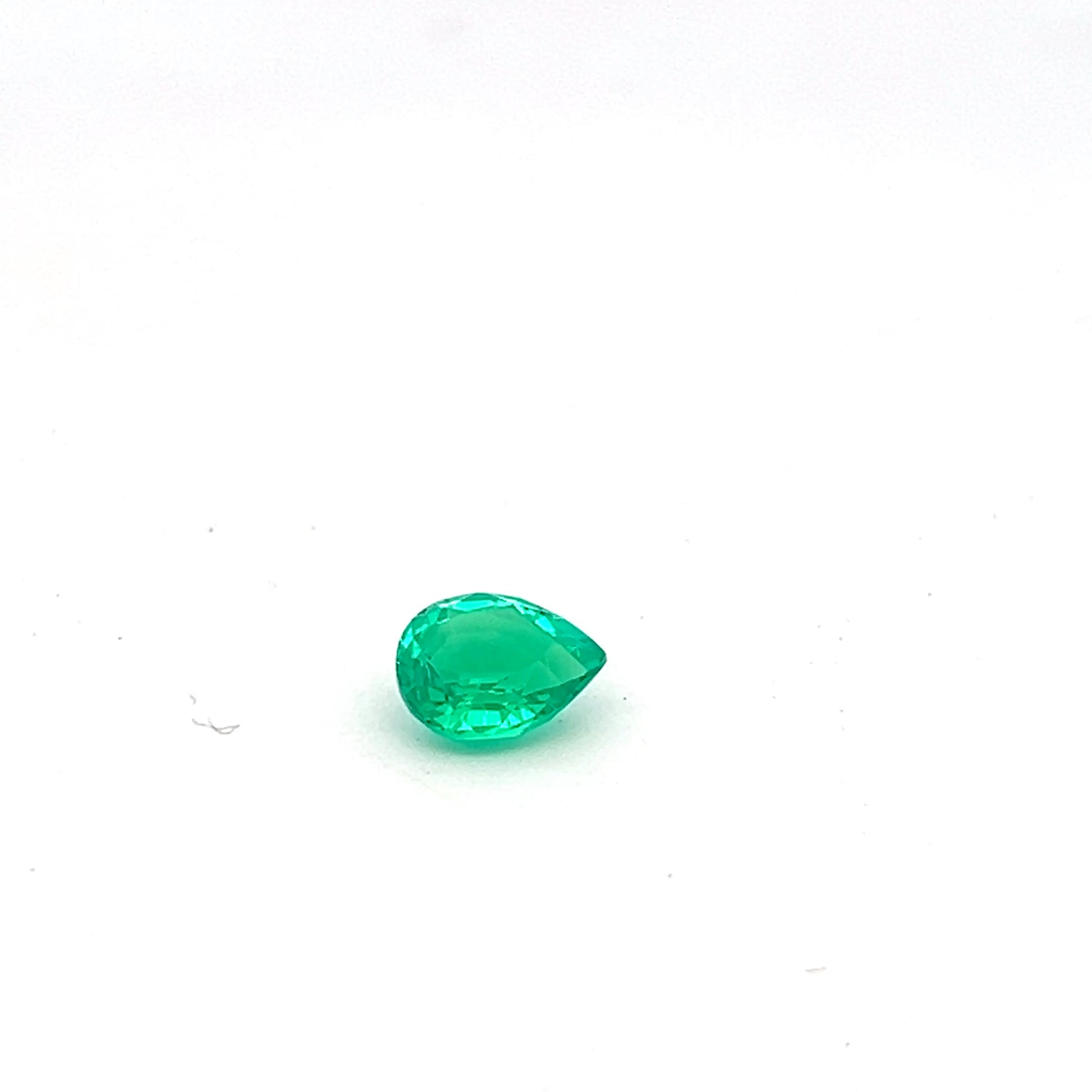 Colombian Lab Grown Green Emerald Pear 1.57Ct