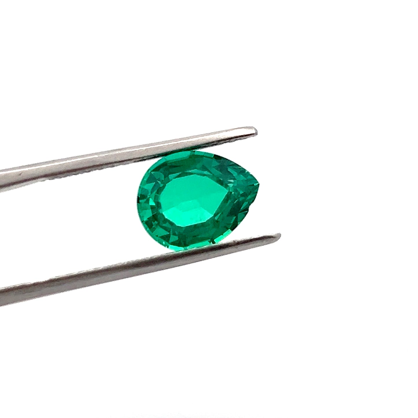 2.99 Carats Pear Lab Grown Green Emerald