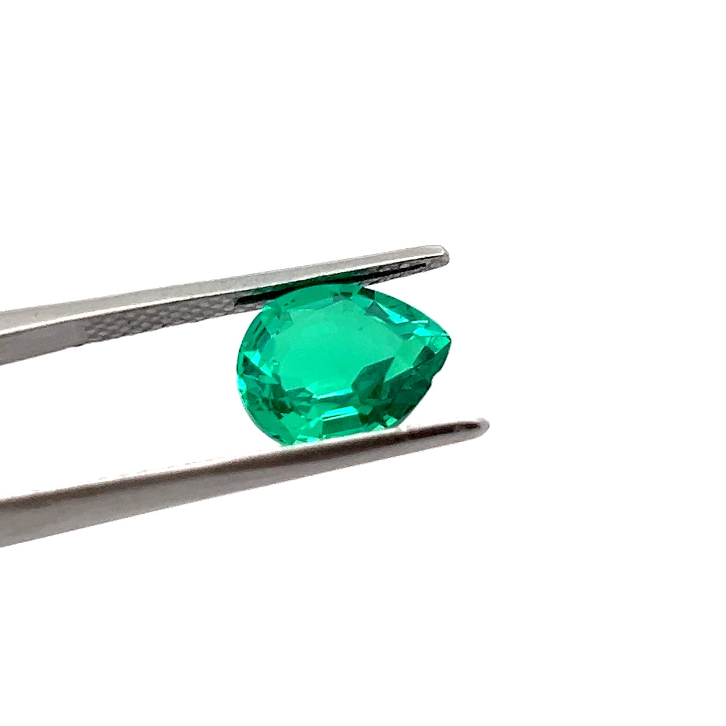 2.99 Carats Pear Lab Grown Green Emerald