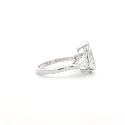 IGI Certified Lab Grown Pear Diamond Ring side b