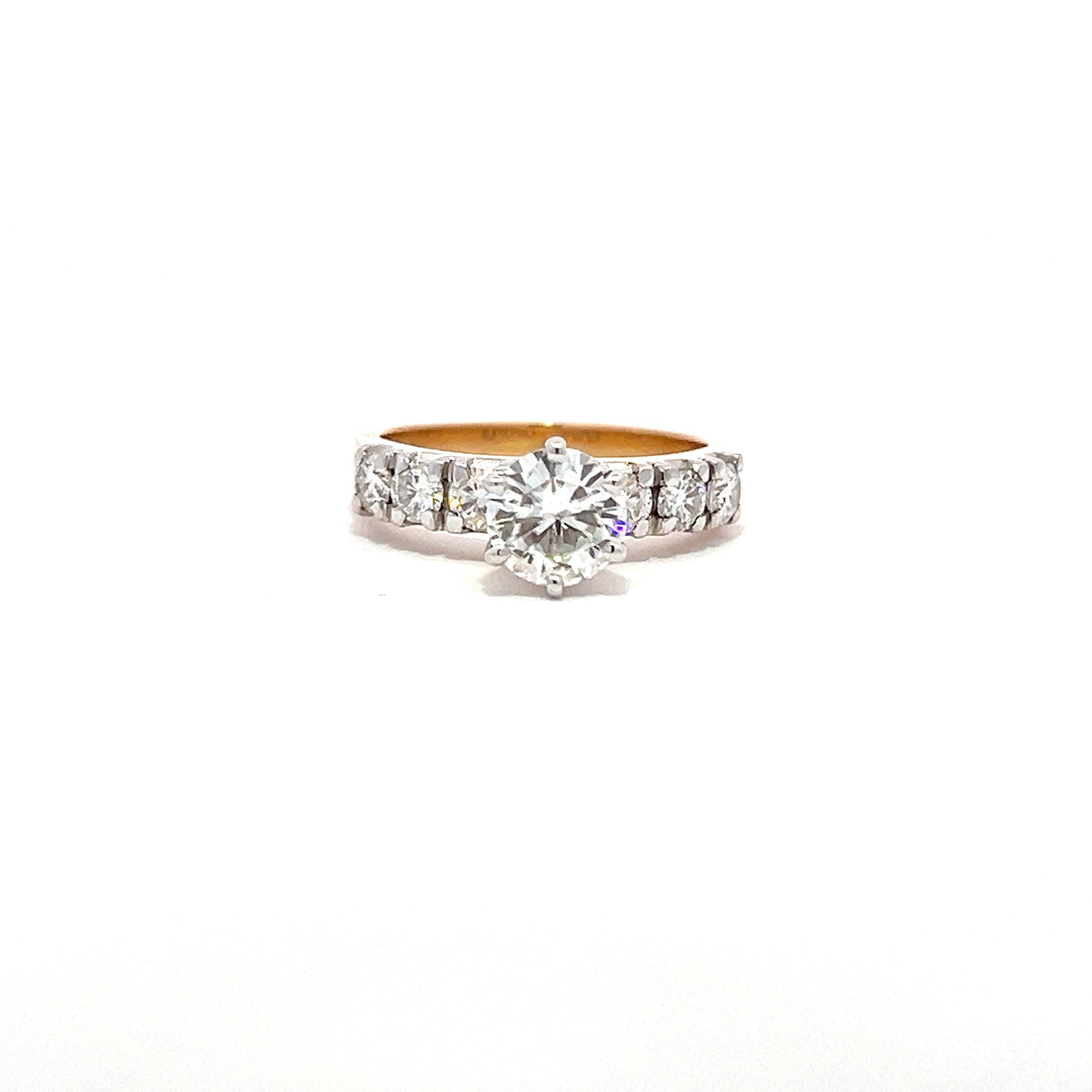 Enticing Graceful Is 1.60ct Round Shape Ring In 14K Gold With Lab Grown Moissanite