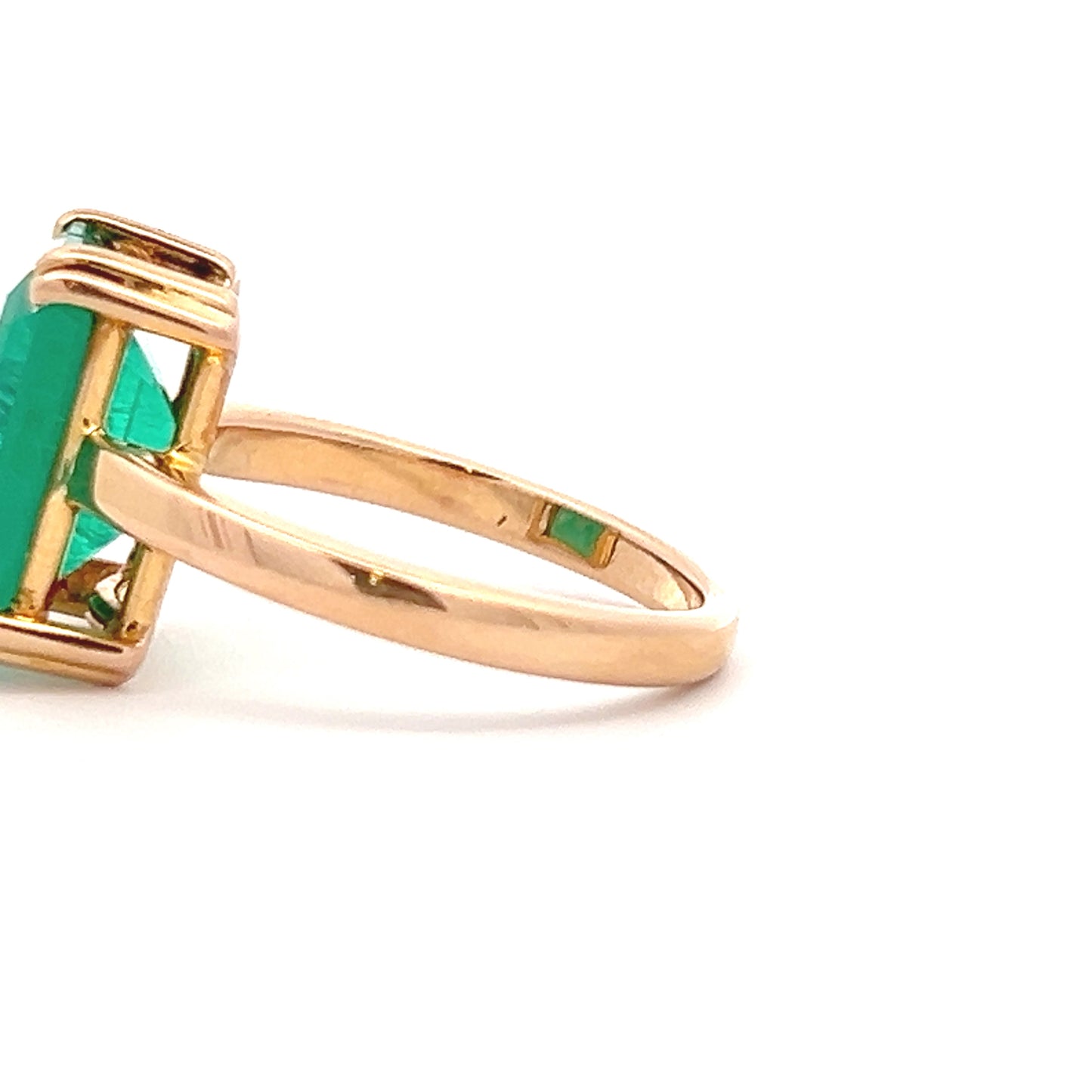 Colombian Emerald Gemstone Ring In 14k Gold