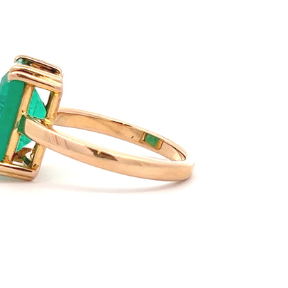 Colombian Emerald Gemstone Ring In 14k Gold