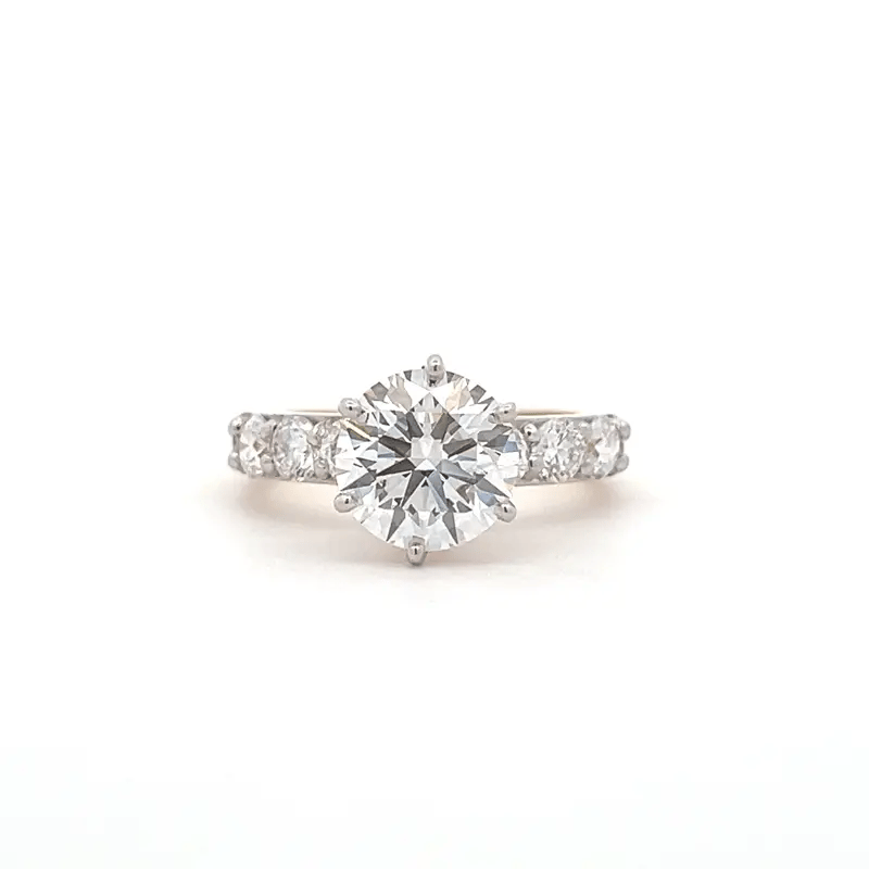 Lab Grown Round Brilliant Diamond Engagement Ring In 14K GOLD