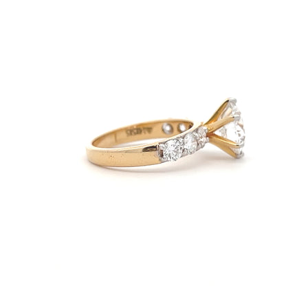 Lab Grown Round Brilliant Diamond Engagement Ring In 14K GOLD