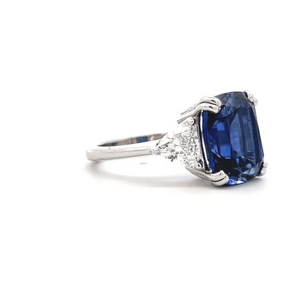 Lab Grown Elongated Cushion Blue Sapphire Ring In 14k Gold