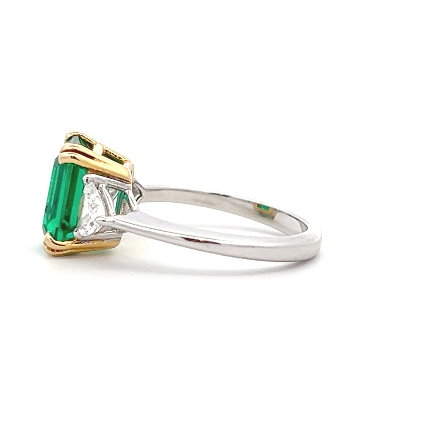 Colombian Emerald Gemstone Ring In 14k Gold