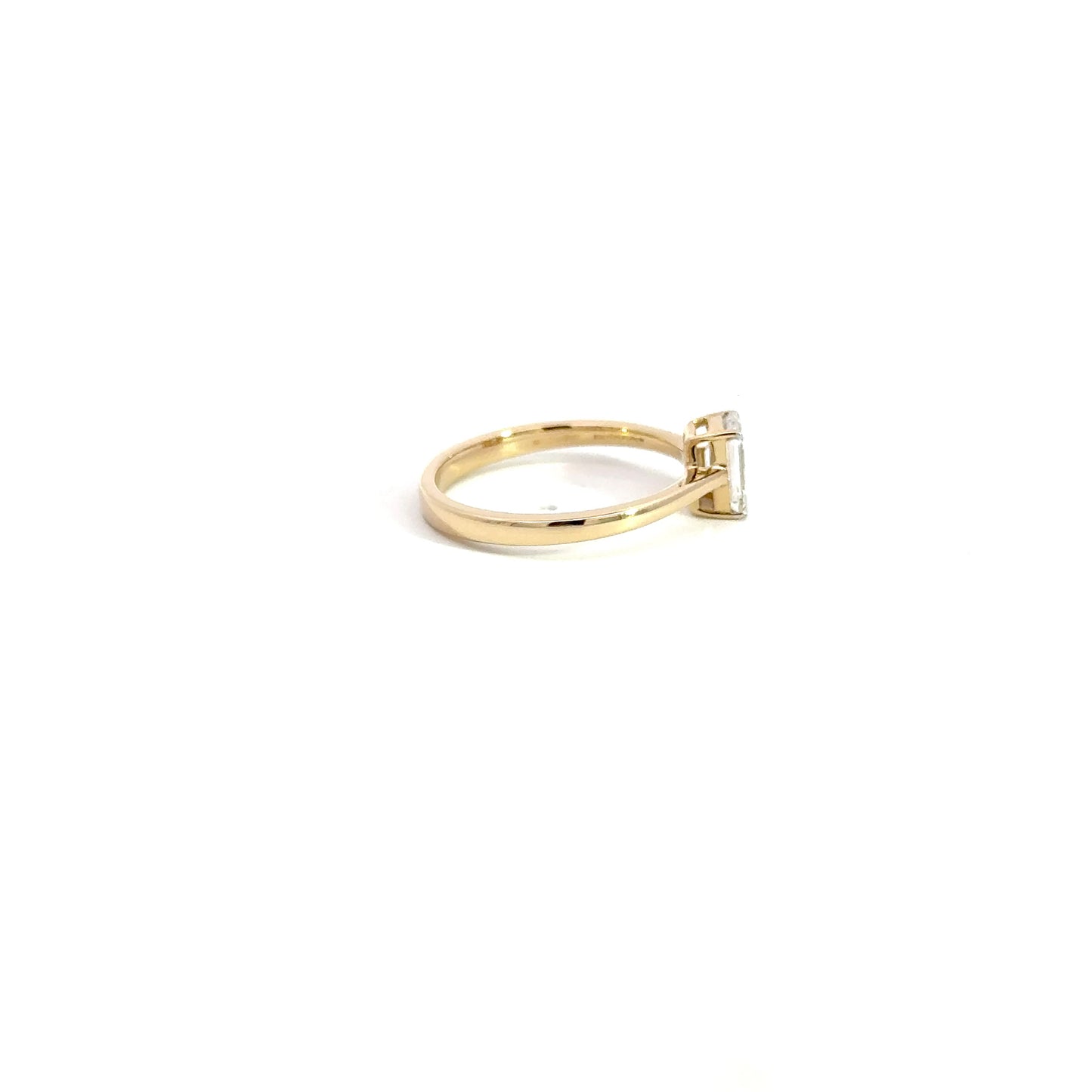 LGD Emerald Band Ring In 14k Gold