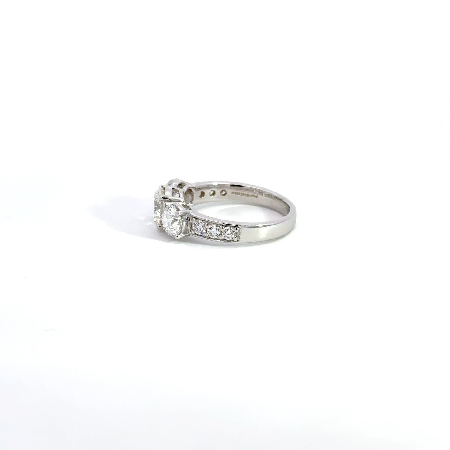 LGD Solitaire Round Brilliant Ring In 14k Gold