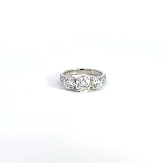 LGD Solitaire Round Brilliant Ring In 14k Gold