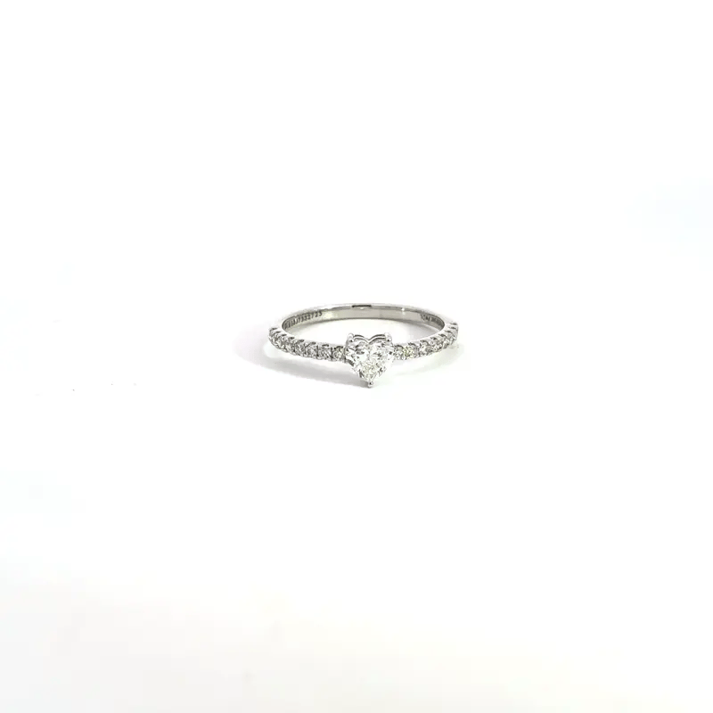 Lab Grown Heart Diamond Band Ring In 14k Gold