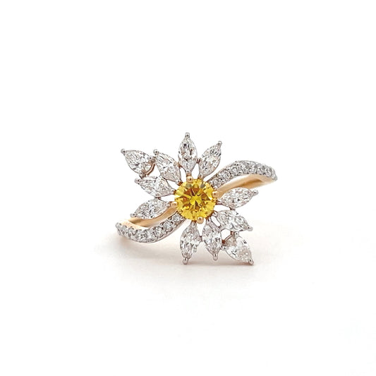Lab Grown Yellow Round Diamond Ring In 14K Gold