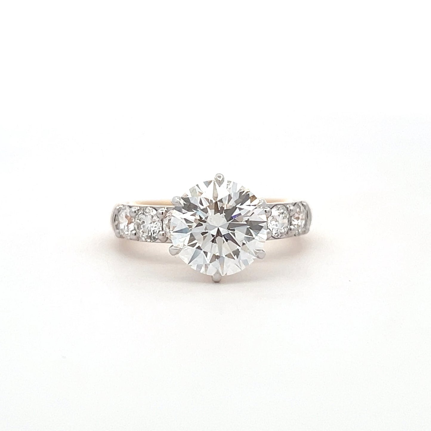 Lab Grown Round Brilliant Diamond Ring In 14K Yellow Gold