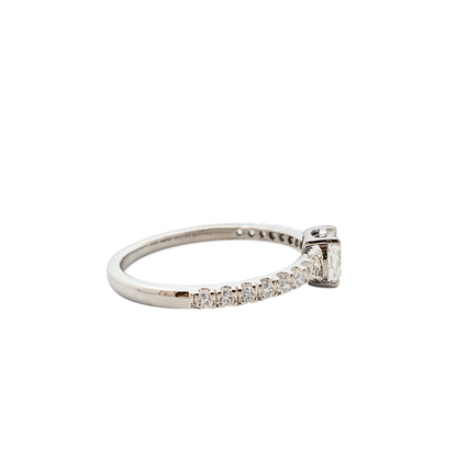 Lab Grown Heart Diamond Band Ring In 14k Gold r53l
