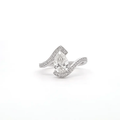 Lab Grown Pear Diamond Engagement Ring
