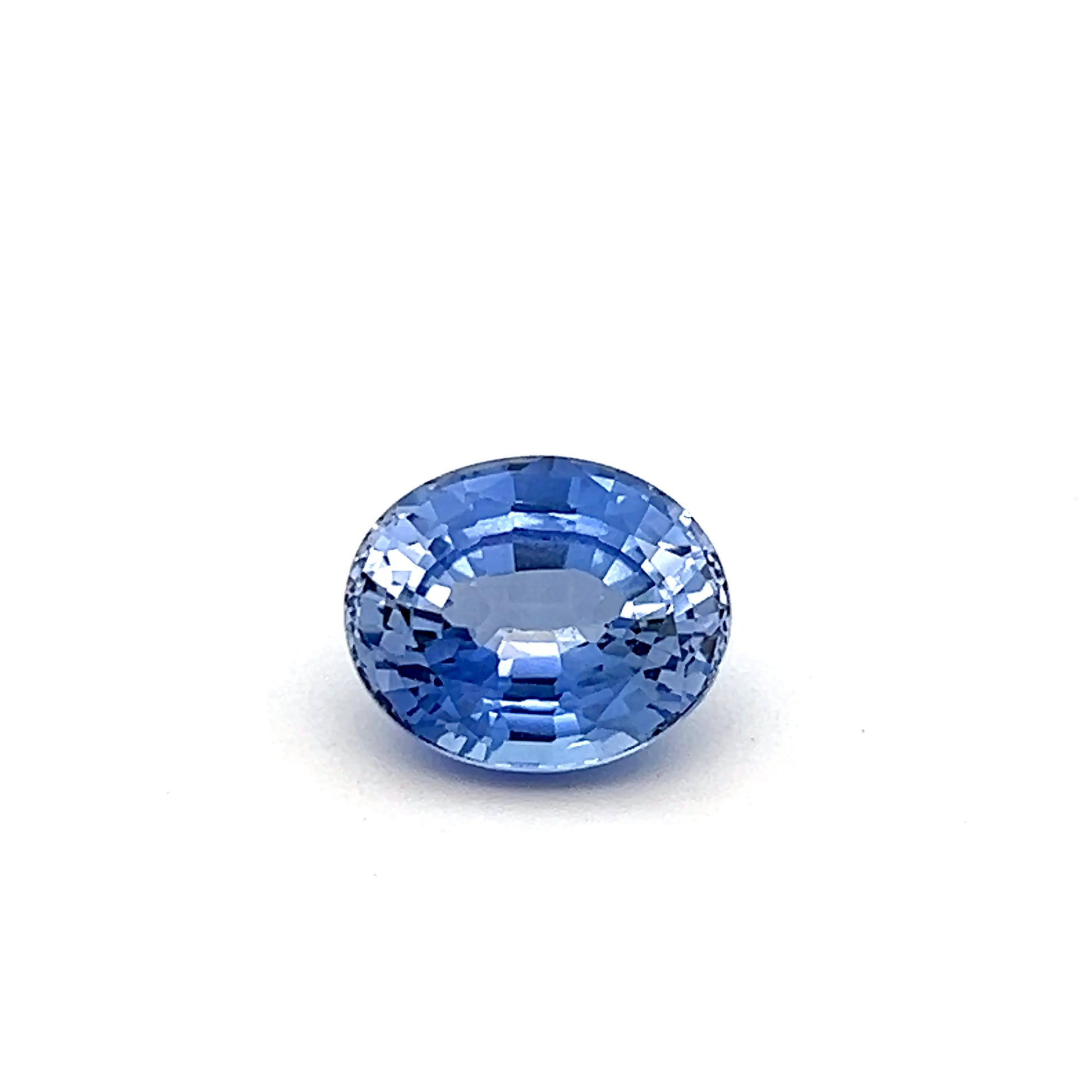 Medium blue oval sapphire 6.86ct