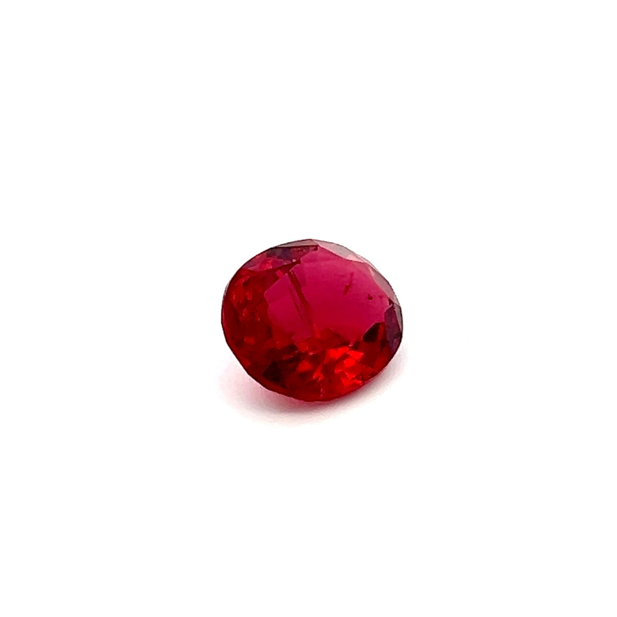 Lab Grown Oval Red beryl 3.16Ct, oval red beryl 3.16ct l