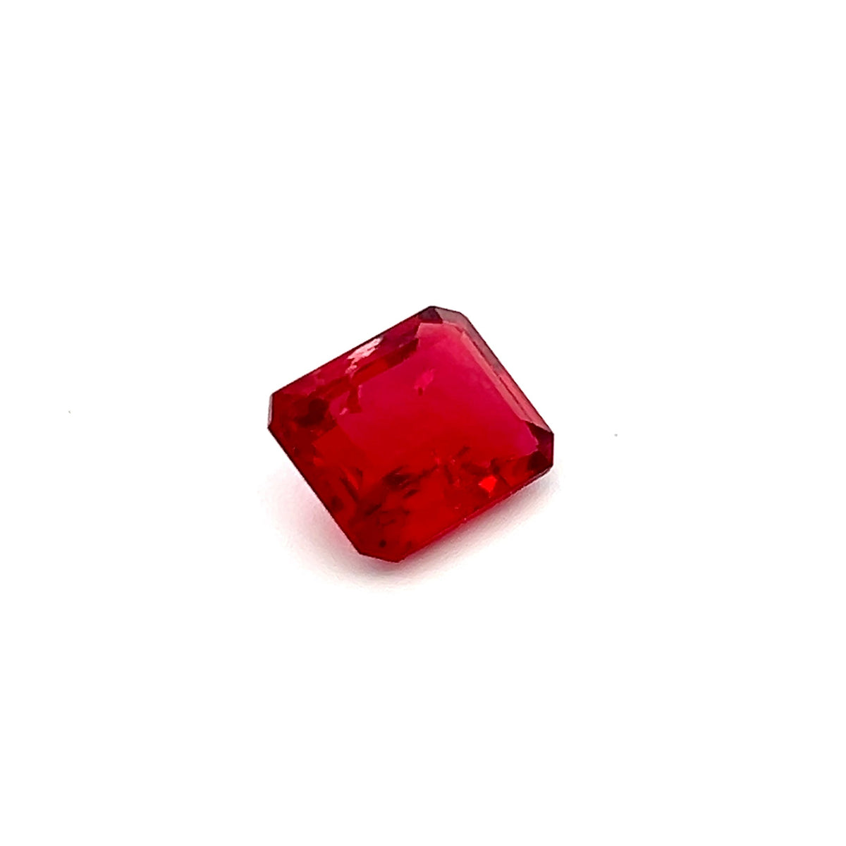 3.74 Ct Lab Grown Octagon Red beryl, octagon red beryl 3.74 carats