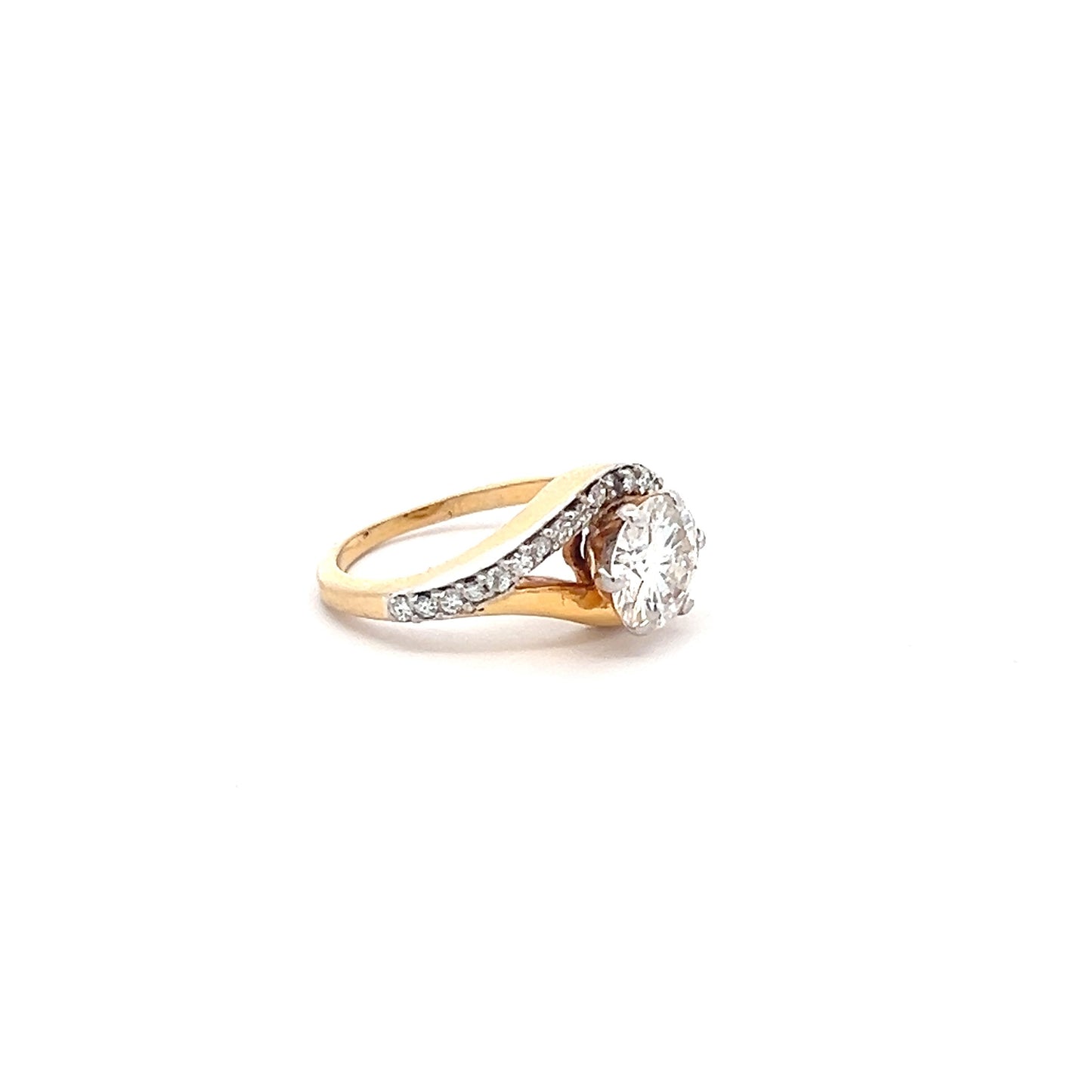 Anillo Royal Glow de forma redonda de 2,23 quilates en oro de 14 k con moissanita cultivada en laboratorio Diamos