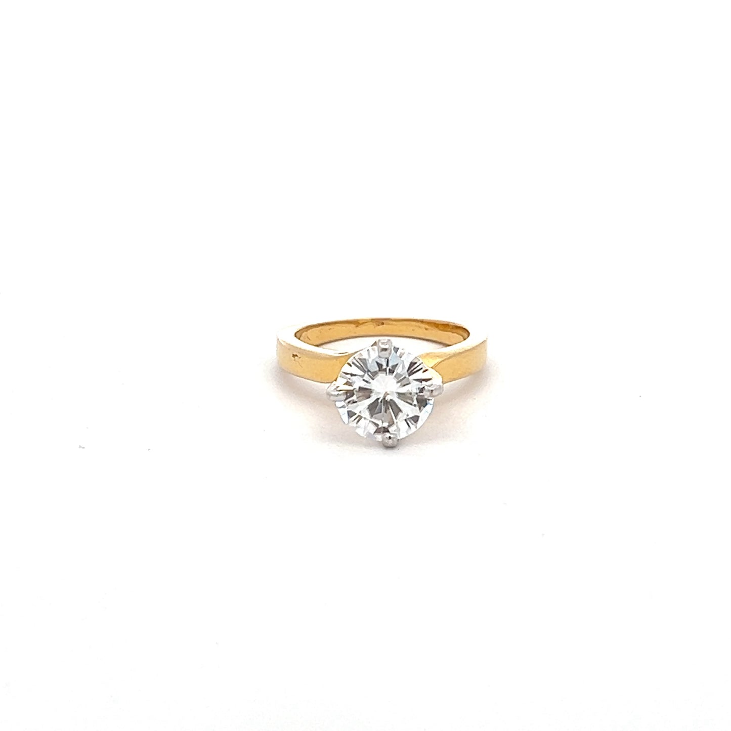 Graceful Shine 2.5ct Round Shape Ring In 14k Gold With Diamos Lab Grown Moissanite