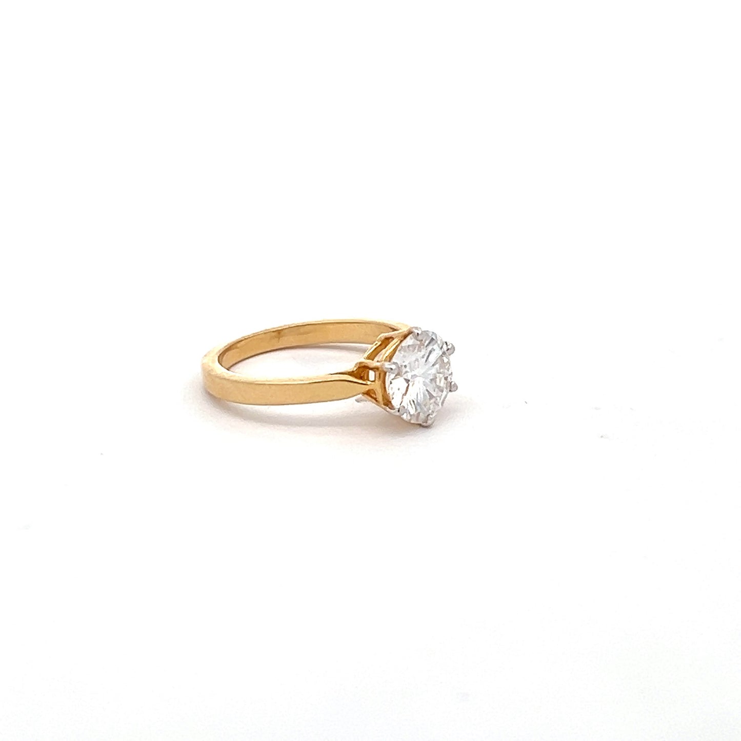 Divine Glow 2ct Round Shape Ring In 14k Gold With Diamos Lab Grown Moissanite