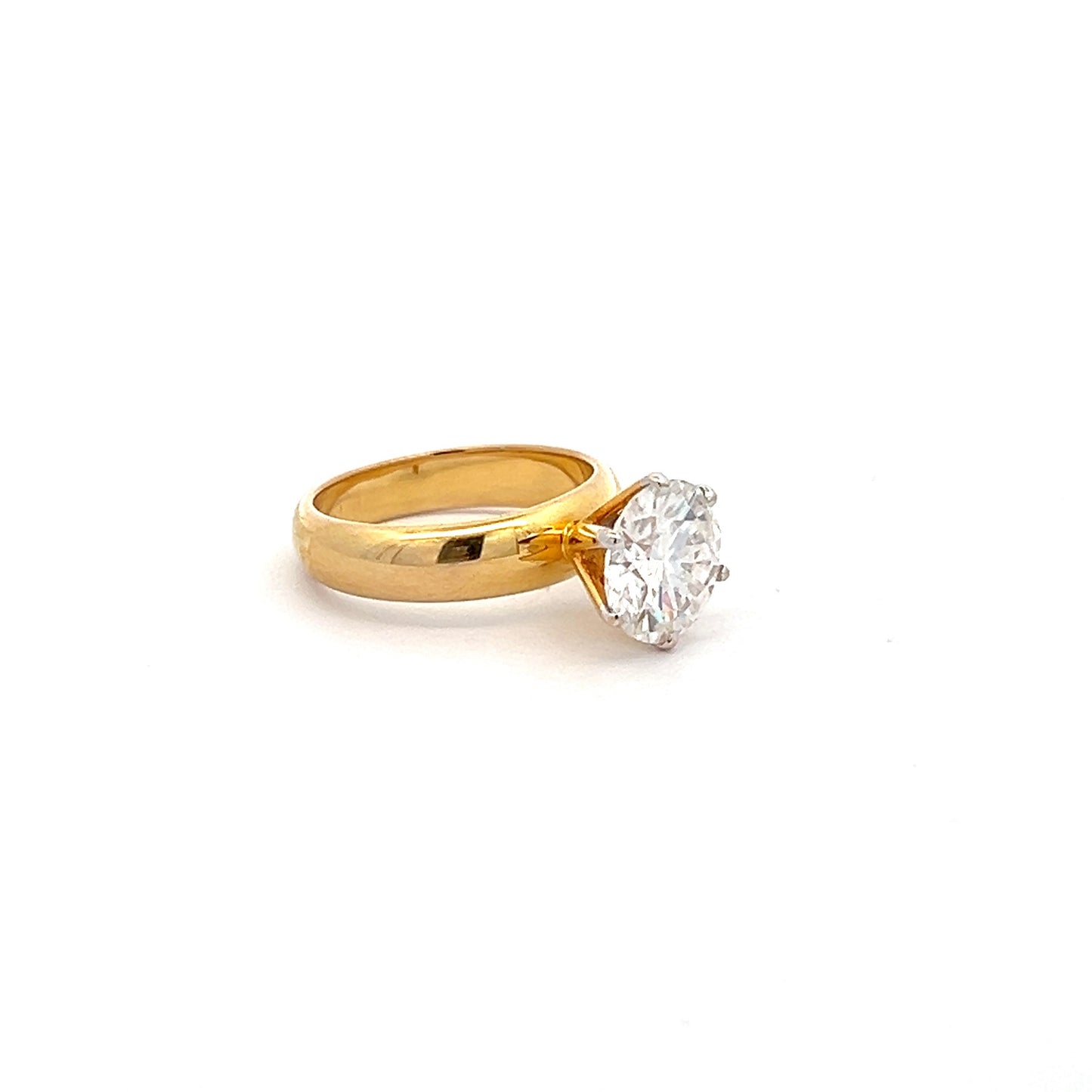 Lustrous Charm 3.5ct Round Shape Ring In 14k Gold With Diamos Lab Grown Moissanite