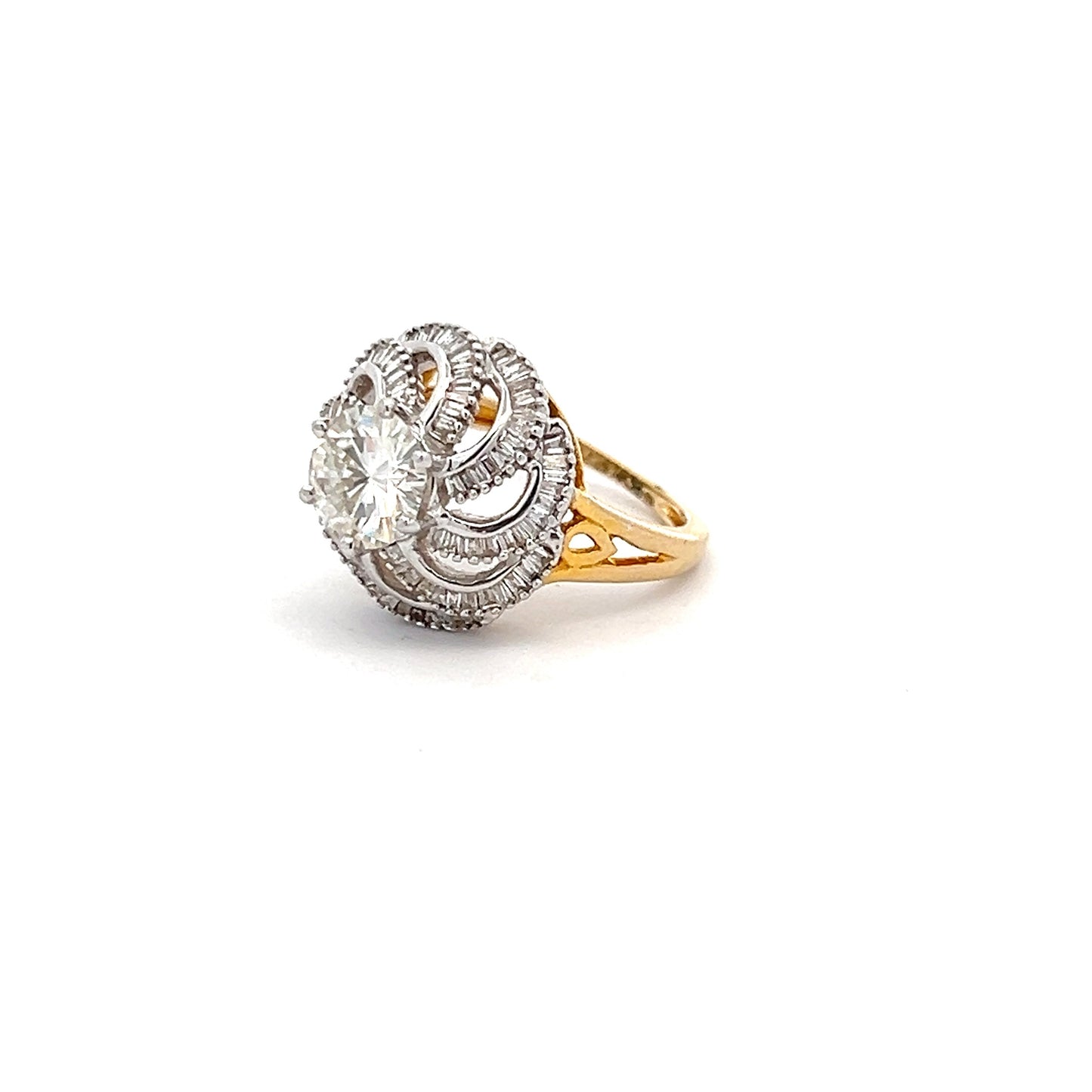 Divine Radiance 2.17ct Round Shape Ring In 14k Gold With Diamos Lab Grown Moissanite