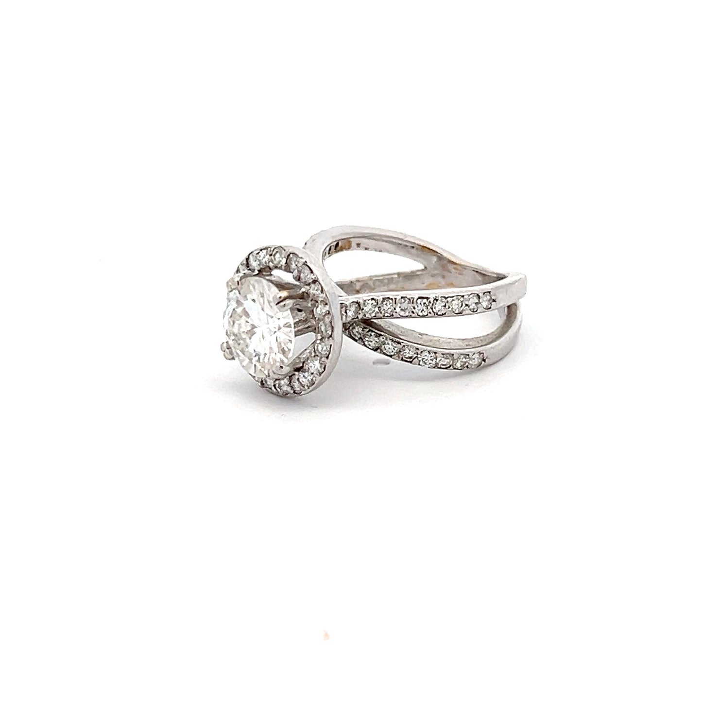 Glorious Spark 3.35ct Round Shape Ring In 14k White Gold With Diamos Lab Grown Moissanite