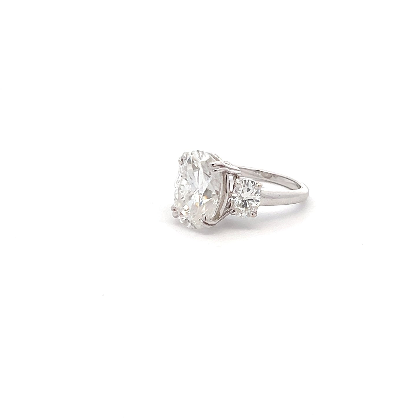 Sparkling Symphony 9.25ct Oval Shape Ring In 14k White Gold With Diamos Lab Grown Moissanite