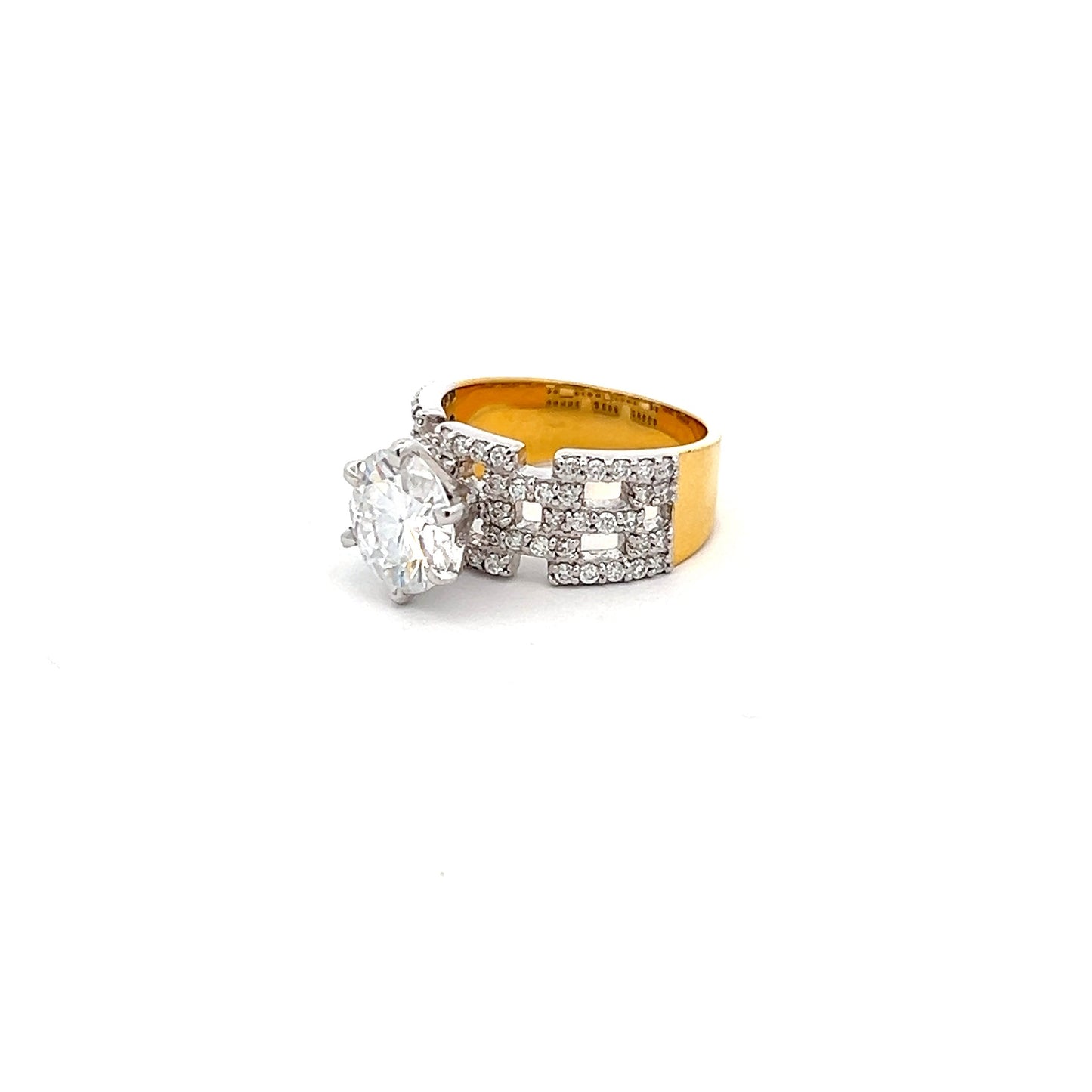 Ethereal Glimmer 3.82ct Round Shape Ring In 14k Gold With Diamos Lab Grown Moissanite